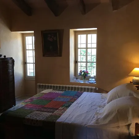 La Casa De Piedra לינה וארוחת בוקר Viladellops