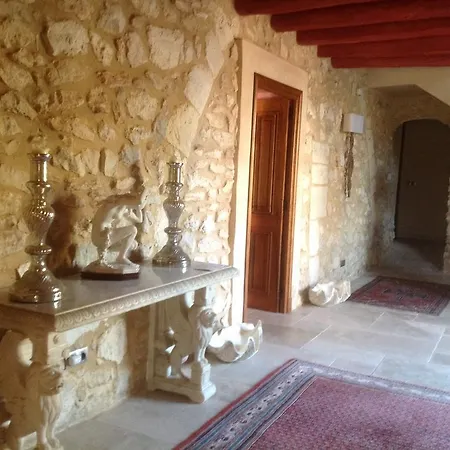 La Casa De Piedra