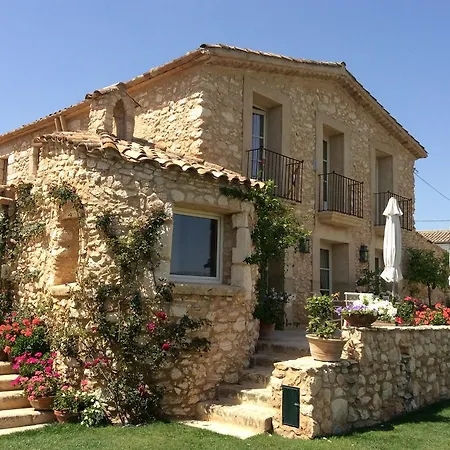 לינה וארוחת בוקר La Casa De Piedra Viladellops