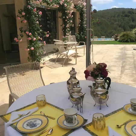 La Casa De Piedra فندق مبيت وإفطار Viladellops