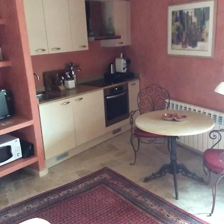 La Casa De Piedra B&B Viladellops